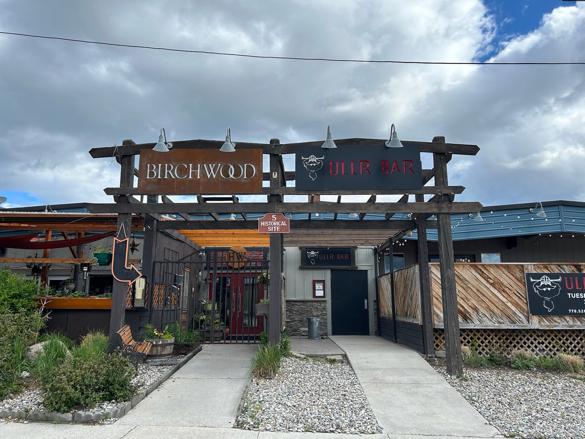 The Best Places To Eat & Drink In Invermere